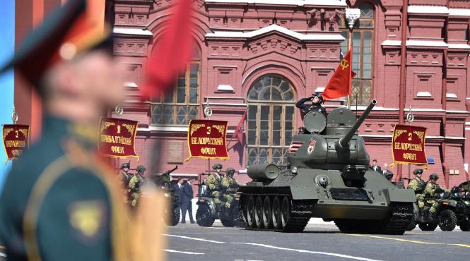 rusia ignora covid si face parada de 9 mai