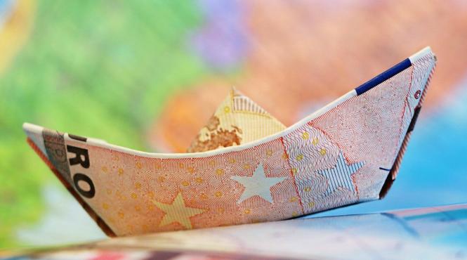 ft germania si franta principalele economii ale zonei euro intra in recesiuni istorice
