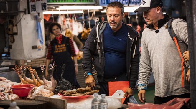 asia express a doborat un nou record de audienta drumul comorilor continua cu degustari exotice in taiwan gat de rata si oul centenar