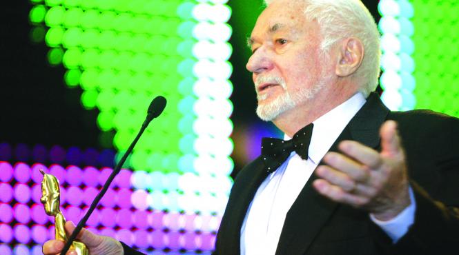 doliu in lumea filmului romanesc a murit regizorul mircea muresan