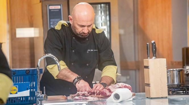 chef catalin scarlatescu marele castigator al editiei speciale chefi la cutite titani la cutite emisiunea lider detasat de audienta