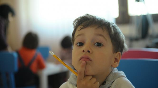 autoritatile spaniole vor sa reduca numarul de elevi din clase