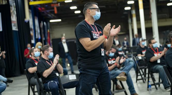 sua nu porti masca tii cu donald trump