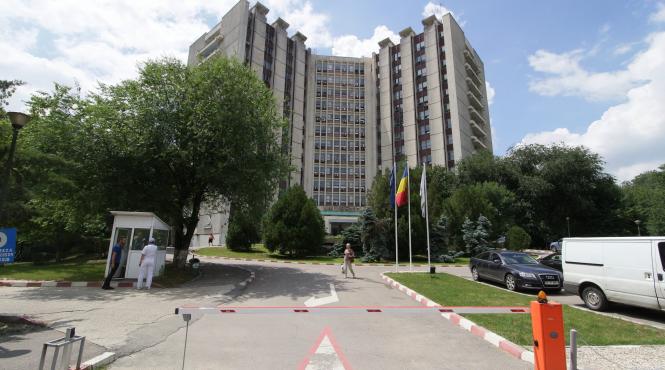 tragedie la spitalul universitar un cunoscut chirurg a fost rapus de coronavirus
