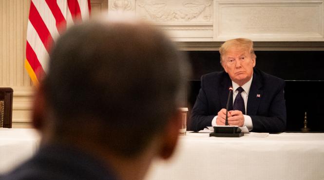 trump recunoaste ca ia un medicament netestat