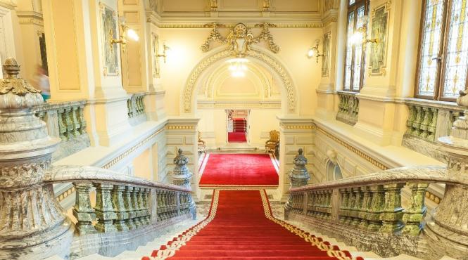 muzeul national cotroceni reia activitatea de vizitare