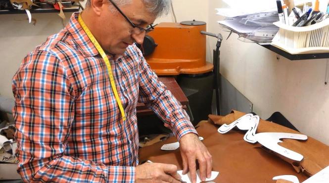 cizmarul cel viteaz si pantofii anticriza