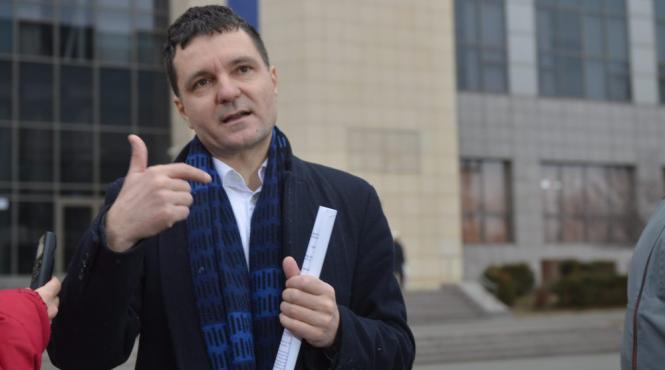 nicusor dan condamn ferm atitudinea extrem de agresiva si lipsita de respect a gabrielei firea