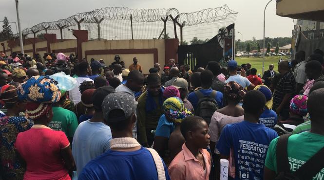 proteste in nigeria impotriva violentei sexuale mai multe agresiuni au zguduit tara