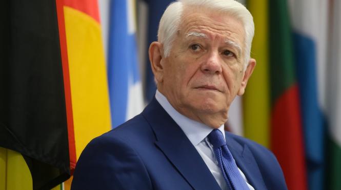 teodor melescanu s a alaturat echipei umanistilor