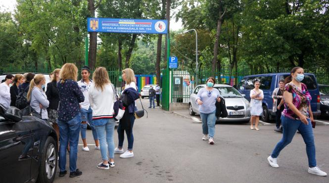 cati elevi nu s au prezentat la proba de luni a evaluarii nationale in capitala