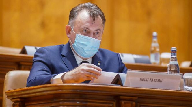 tataru nu e mult de cand erau eroi in halate albe acum sunt eroi care fura ore suplimentare