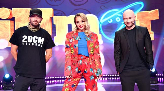 iumor cauta numere de comedie care sa doboare noi recorduri