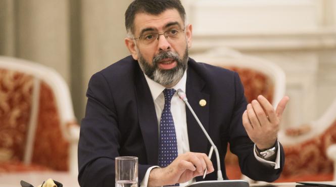 robert cazanciuc presedintele romaniei da vina in mod inadmisibil pe parlament pentru prostiile guvernului sau