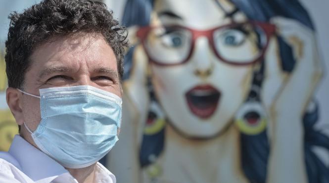 nicusor dan solutie pentru traficul din bucuresti metroul de suprafata e nevoie sa folosim inteligent resursele pe care le avem respectiv infrastructura cfr