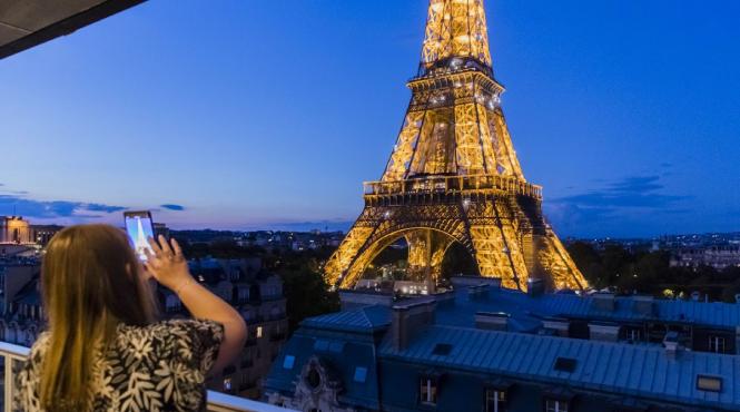 un mare oras european impune obligativitatea purtarii mastii in spatiile deschise