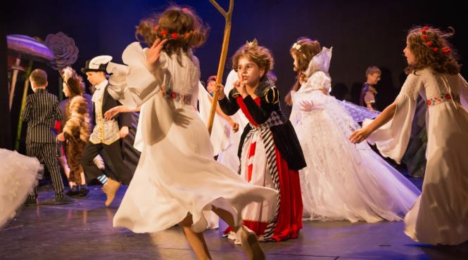 75 de ani de istorie a teatrului tandarica la muzeul copilului bucuresti