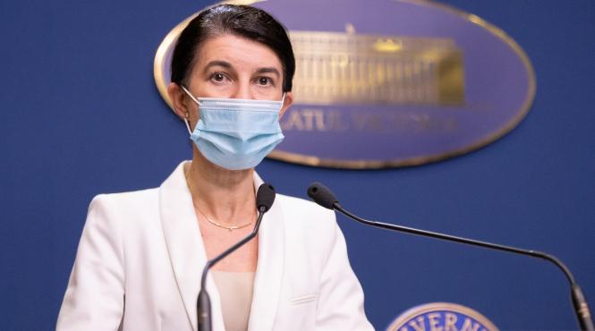 violeta alexandru anunt pentru milioane de pensionari din romania s a finalizat expeditia pachetelor cu taloanele de pensii pentru septembrie