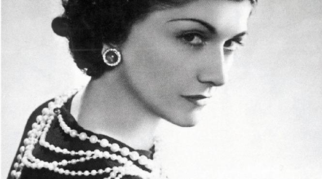 gabrielle chanel manifest de moda redeschide muzeul modei din paris un univers un stil si o eleganta