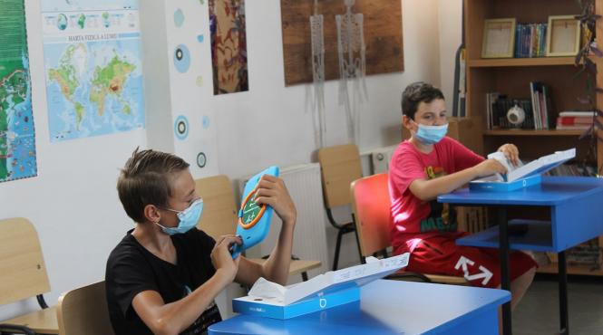 tablete pentru copiii vulnerabili