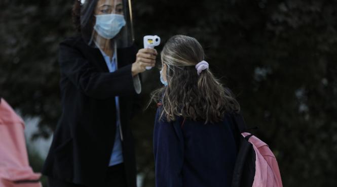 spania zeci de scoli infectate dupa prima saptamana de cursuri