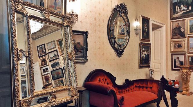 salvador dali ridica pe soclu in romania zeita iubirii venus