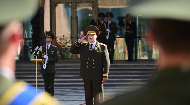 lukasenko incoltit de ue sua si protestatari