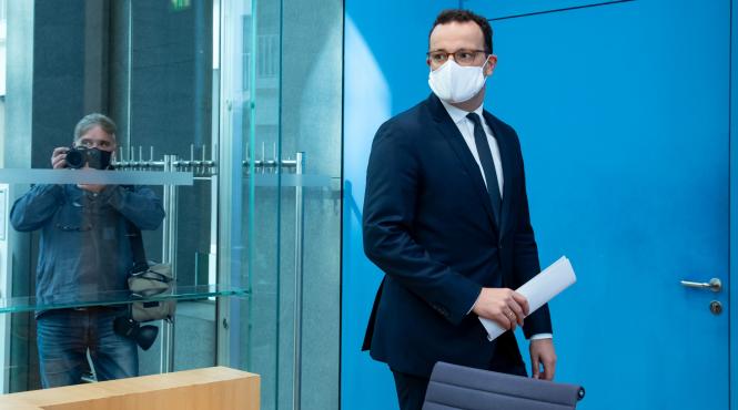 ministrul sanatatii din germania recomanda evitarea vacantelor in strainatate