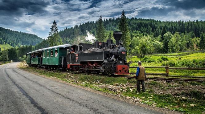 pe urmele traditiilor si ale peisajelor de basm din nord