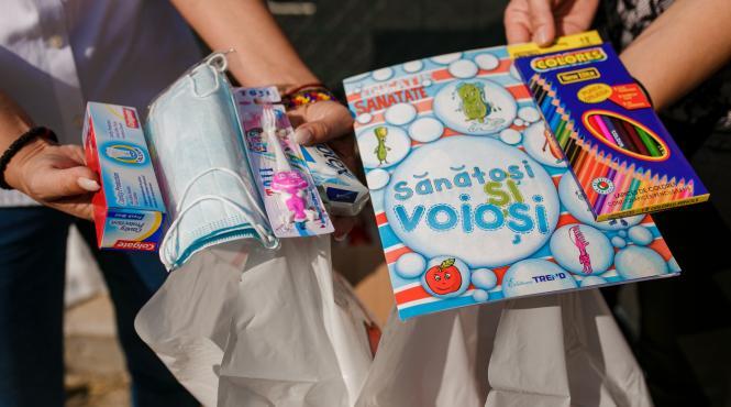 educatie sanitara prin teatru pentru un numar de 250 de copii din medii defavorizate