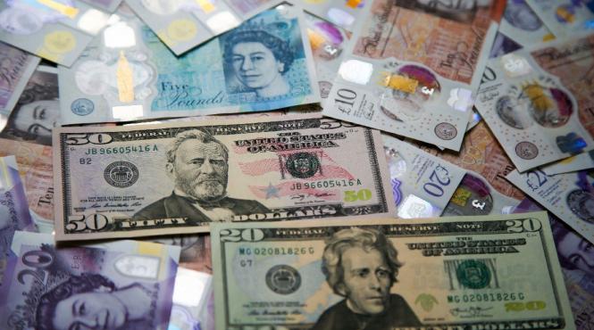 coronavirusul sta 4 saptamani pe bancnote