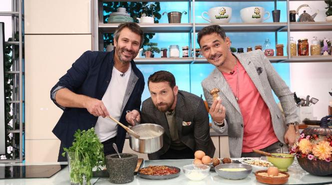 chef nicolai tand se alatura matinalului de la antena 1 neatza cu razvan si dani