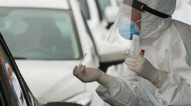 jurma epidemia isi bate joc de masurile cu care o gadila guvernul