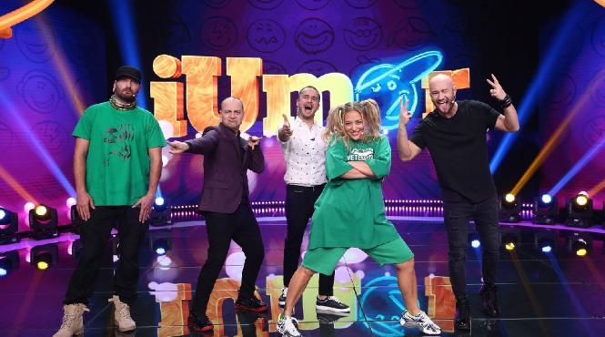 canalul de youtube iumor a inregistrat 2 000 000 de abonati