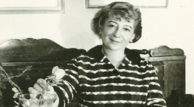 maine cartea teatru de sidonia dragusanu dialoguri spumoase amuzante si profunde