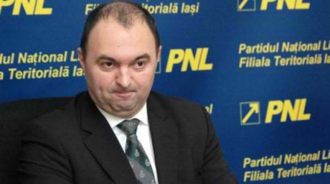 fostul ministru liberal al educatiei cristian adomnitei condamnat la 3 ani si 2 luni de inchisoare cu executare