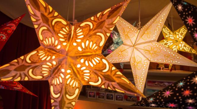 traditionalul targ de craciun de la sibiu a fost anulat luminile de sarbatori aprinse fara festivitati