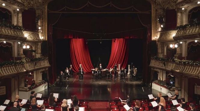 gloria de john rutter premiera nationala dedicata sarbatorilor de iarna vineri 11 decembrie