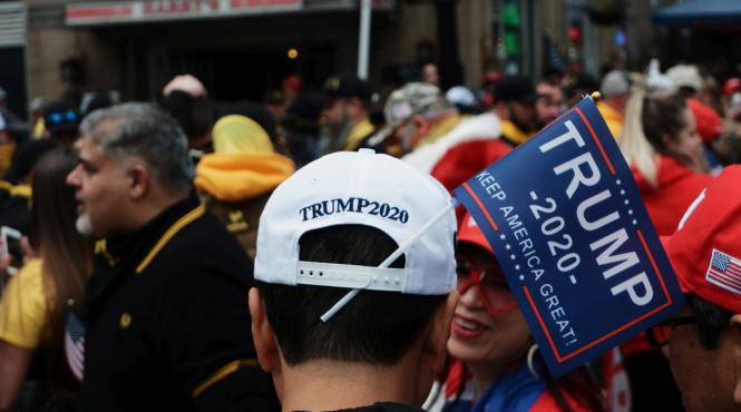 bataie intre suporterii lui trump si membri ai black lives matters