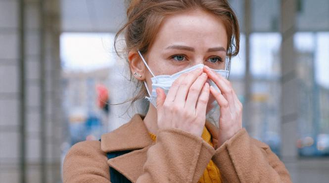 invazia covid anuntata de fenomenul nasului fierbinte medic coronavirusul provoaca inflamatie si distructie osoasa