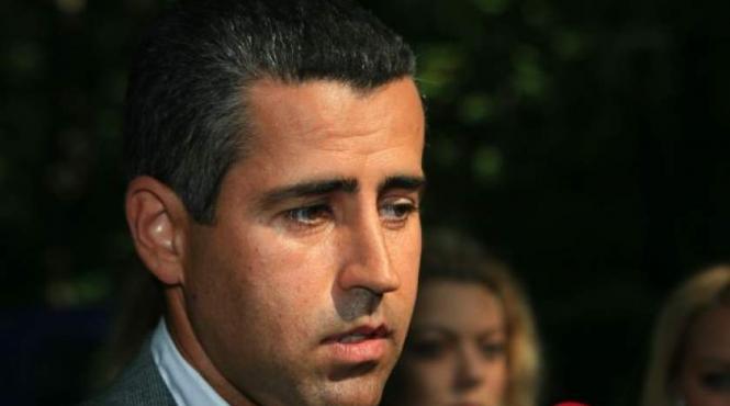 remus truica luat de acasa de politisti dupa ce a fost condamnat la 7 ani de inchisoare