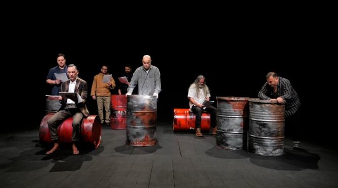 om fara om oriunde ma duc numai de mine dau spectacolul lectura in memoria lui valentin nicolau un spectacol despre speranta si asteptarea vindecarii