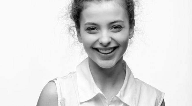 antonia stilist la 18 ani