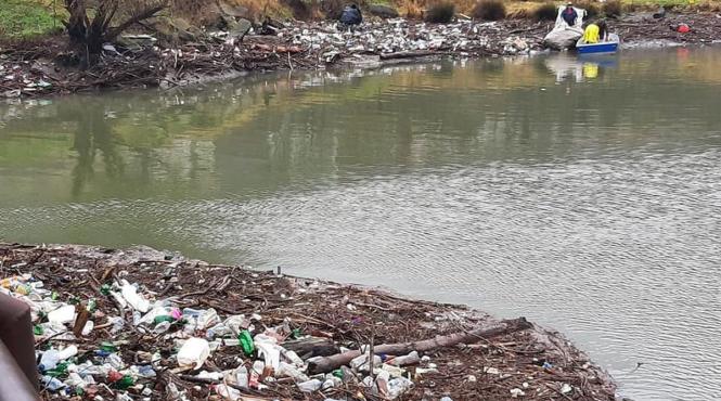 garda de mediu bihor a descoperit mai multe gropi de gunoi ilegale in doua arii naturale protejate