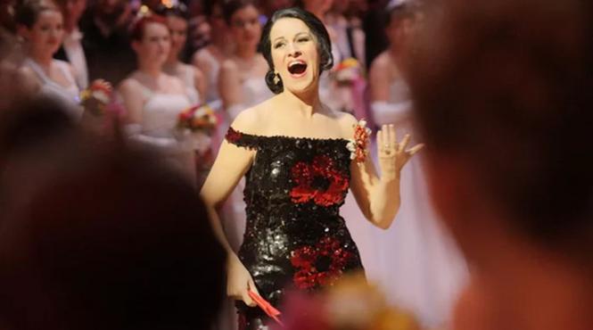 angela gheorghiu sustine un concert pentru muzicienii metropolitan opera din new york