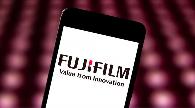 grupul nipon fujifilm reia studiul pentru un antiviral in incercarea de a trata covid 19