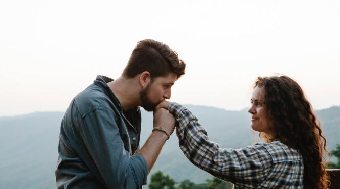 redescoperirea relatiei sau a casniciei ce poti face pentru a dezvolta constant pasiunea pentru partener