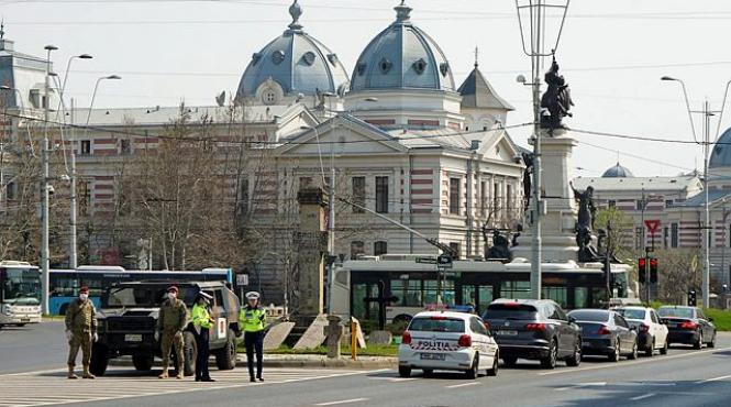 in bucuresti si in mai multe orase mari au loc manifestatii impotriva restrictiilor