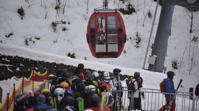controale pe valea prahovei va fi verificata respectare restrictiilor pe partiile de schi unitatile de cazare si restaurantele