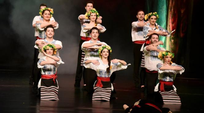 artistii teatrului muzical ambasadorii reprezinta romania la competitia internationala golden dance